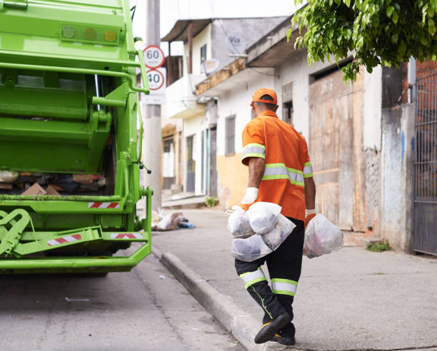 Best Yard Waste Removal  in Barrington, IL